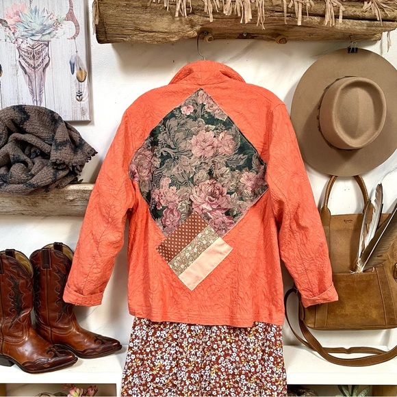 ✨ RARE granny patch work floral UPCYCLED boho jacket southwestern cabin vibe - Picture 2 of 16